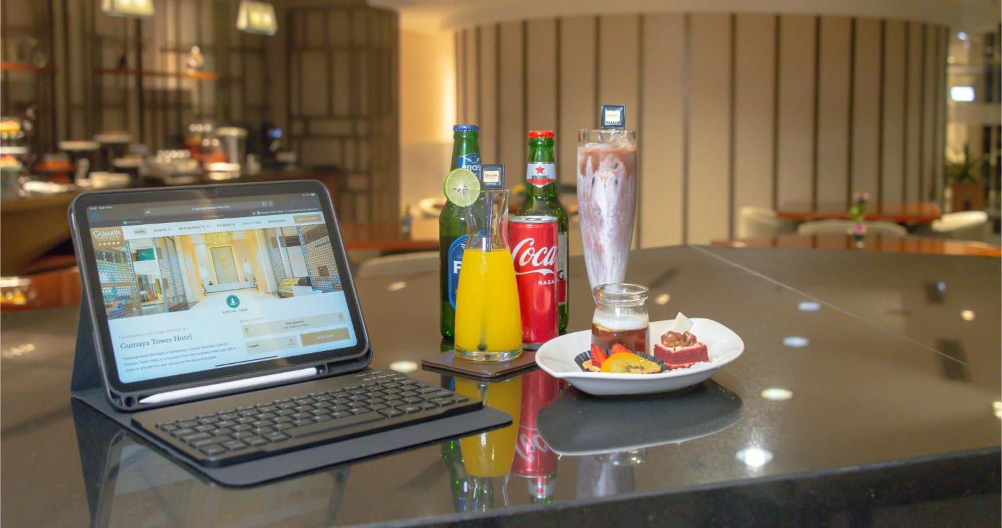 Gumaya Tower Hotel Семаранг Экстерьер фото